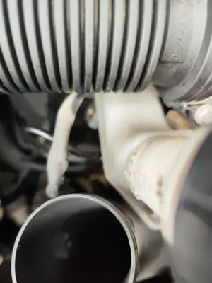 Foto de BOMBA FRENO RENAULT CLIO III 1.5 dCi Diesel FAP (75 CV / 55 KW)