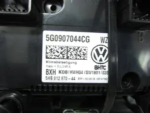 Foto de MANDO CLIMATIZADOR VOLKSWAGEN GOLF VII BERLINA (BQ1/BE2) 1.6 TDI (116 CV / 85 KW) referencia 5HB012670 foto 4