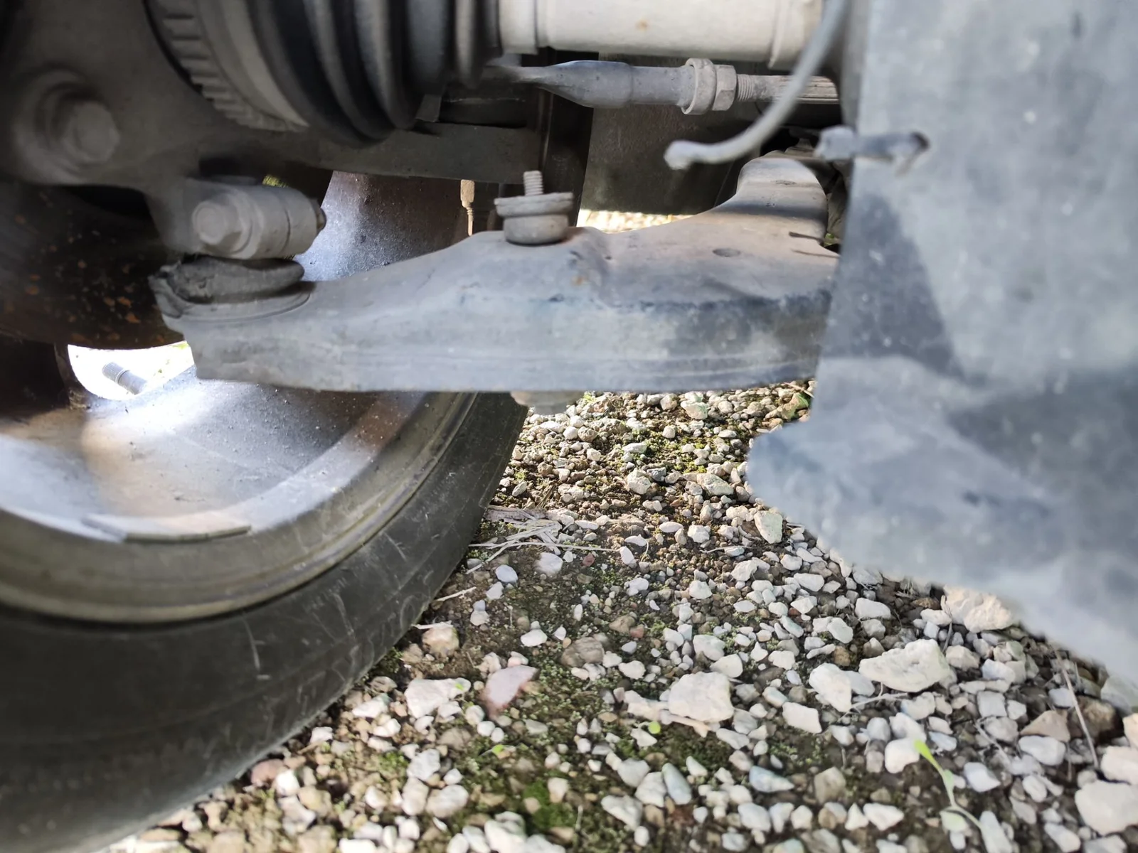 Foto de BRAZO SUSPENSION DELANTERO DERECHO CHRYSLER PT CRUISER 2.2 CRD CAT (121 CV / 89 KW)