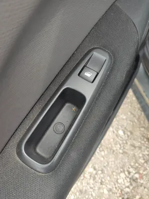 Foto de MANDO ELEVALUNAS TRASERO IZQUIERDO CITROEN C4 PICASSO/SPACETOURER 1.6 HDi FAP (92 CV / 68 KW)