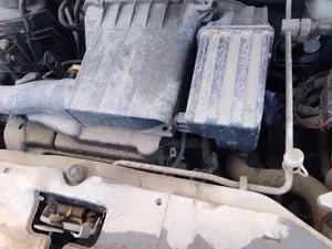 Foto de MOTOR COMPLETO SUZUKI ALTO (AMF310) 1.0 12V CAT (68 CV / 50 KW) referencia K10B foto 3