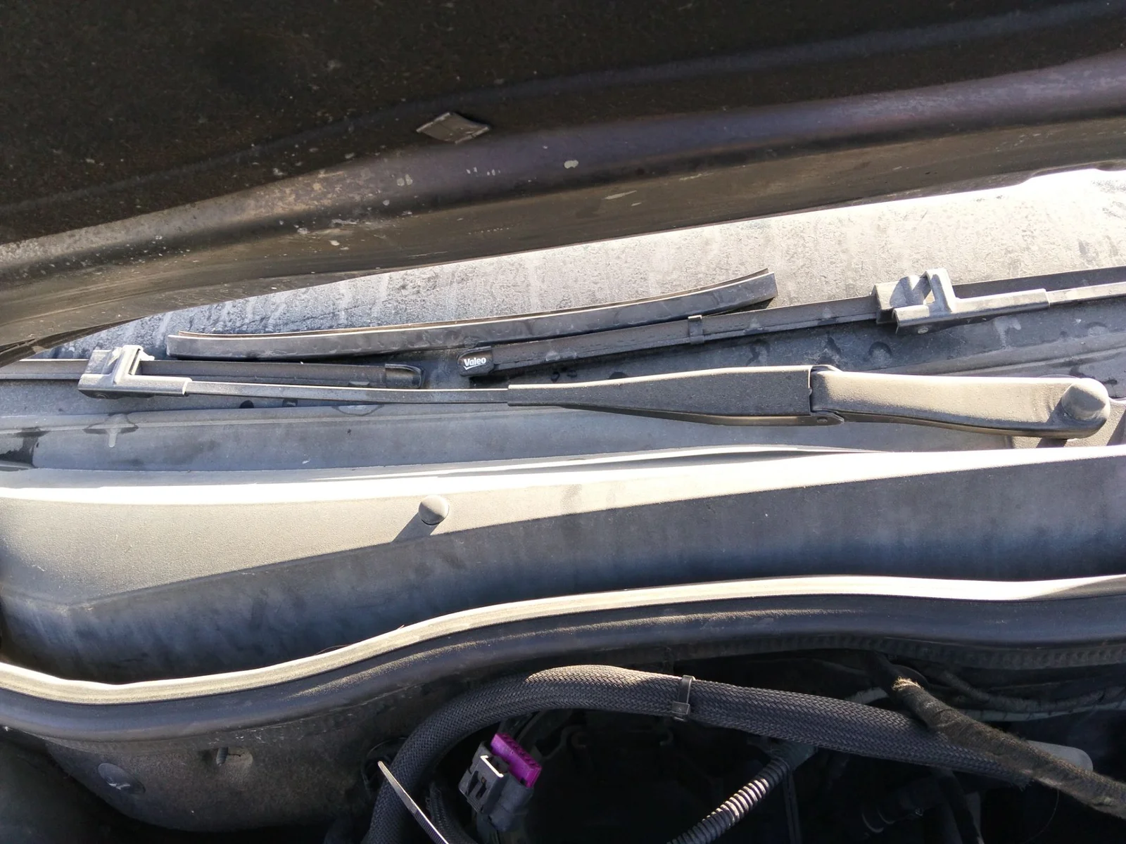 Foto de BRAZO LIMPIA DELANTERO DERECHO OPEL ASTRA H GTC 1.9 CDTI (120 CV / 88 KW)
