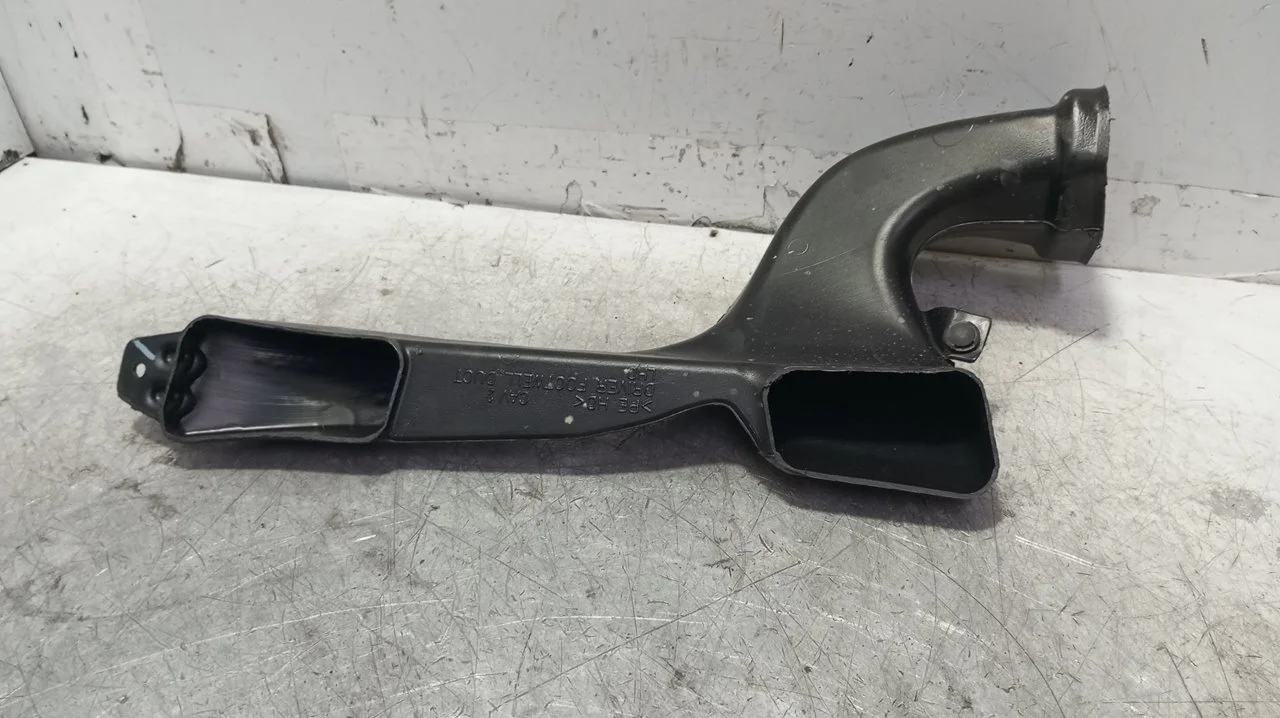 Foto de NO IDENTIFICADO TESLA MODEL 3 eléctrico 258 kW (cont. 153 kW) (350 CV / 258 KW) referencia 2083121X
