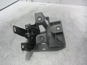 Foto de SOPORTE PARAGOLPES TRASERO PEUGEOT 508 Híbrido 265 kW (1.6 Ltr. - 147 kW) (360 CV / 265 KW) referencia 9813570880 foto 4