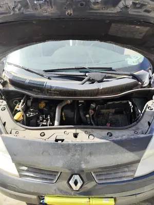 Foto de TORPEDO RENAULT SCENIC II (JM) 1.5 dCi Diesel (106 CV / 78 KW)