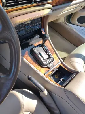 Foto de CAJA CAMBIOS JAGUAR XJ 3.2 CAT (211 CV / 155 KW)