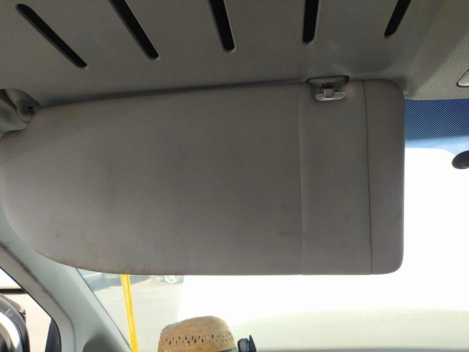 Foto de PARASOL IZQUIERDO VOLKSWAGEN CADDY (2K)(02.2004) 1.9 TDI (105 CV / 77 KW)