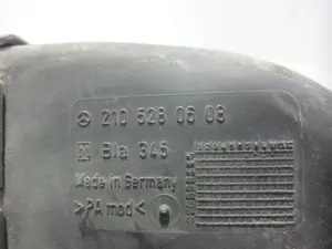 Foto de TUBO ASPIRACION ADMISION MERCEDES-BENZ CLASE E (BM 210) BERLINA 3.0 Turbodiesel CAT (177 CV / 130 KW) referencia 210 2105280608 foto 3