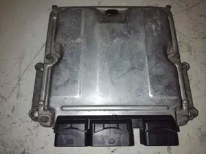 Foto de CENTRALITA MOTOR UCE CITROEN XSARA PICASSO referencia 0281011518 foto 2