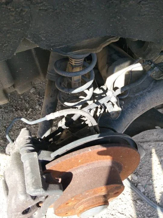 Foto de AMORTIGUADOR TRASERO DERECHO RENAULT MEGANE IV BERLINA 5P