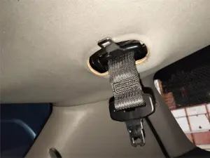 Foto de CINTURON SEGURIDAD TRASERO CENTRAL OPEL MERIVA B