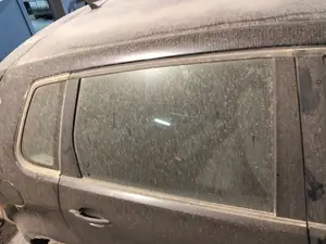 Foto de LUNA TRASERA DERECHA VOLKSWAGEN POLO IV (9N1)