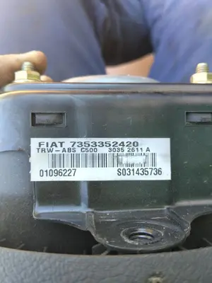 Foto de AIRBAG DELANTERO IZQUIERDO FIAT II PUNTO (188) BERLINA 1.2 CAT (60 CV / 44 KW) referencia 7353352420 foto 2