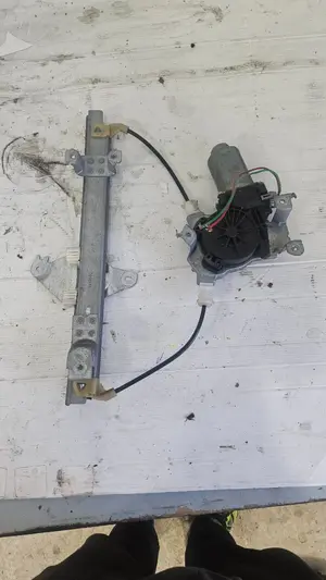 Foto de ELEVALUNAS TRASERO DERECHO NISSAN QASHQAI (J10) 2.0 16V CAT (141 CV / 104 KW) referencia 1197660