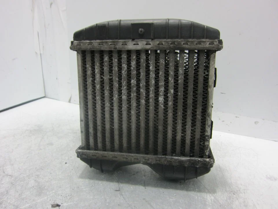 Foto de INTERCOOLER SMART FORTWO COUPE 1.0 CAT (71 CV / 52 KW) referencia 0003007V003