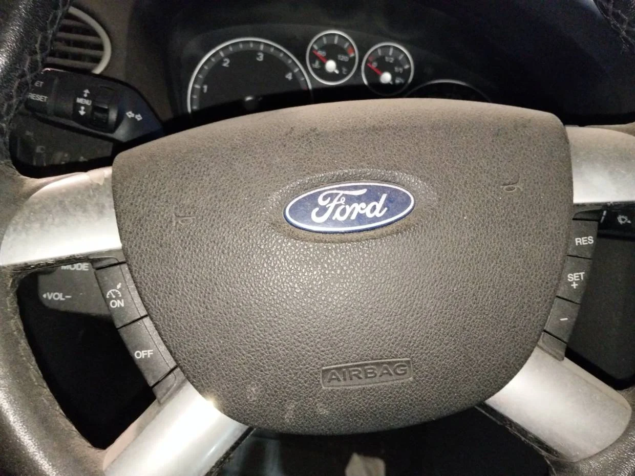 Foto de AIRBAG DELANTERO IZQUIERDO FORD FOCUS SPORTBREAK (CAP) 1.6 TDCi CAT (90 CV / 66 KW)
