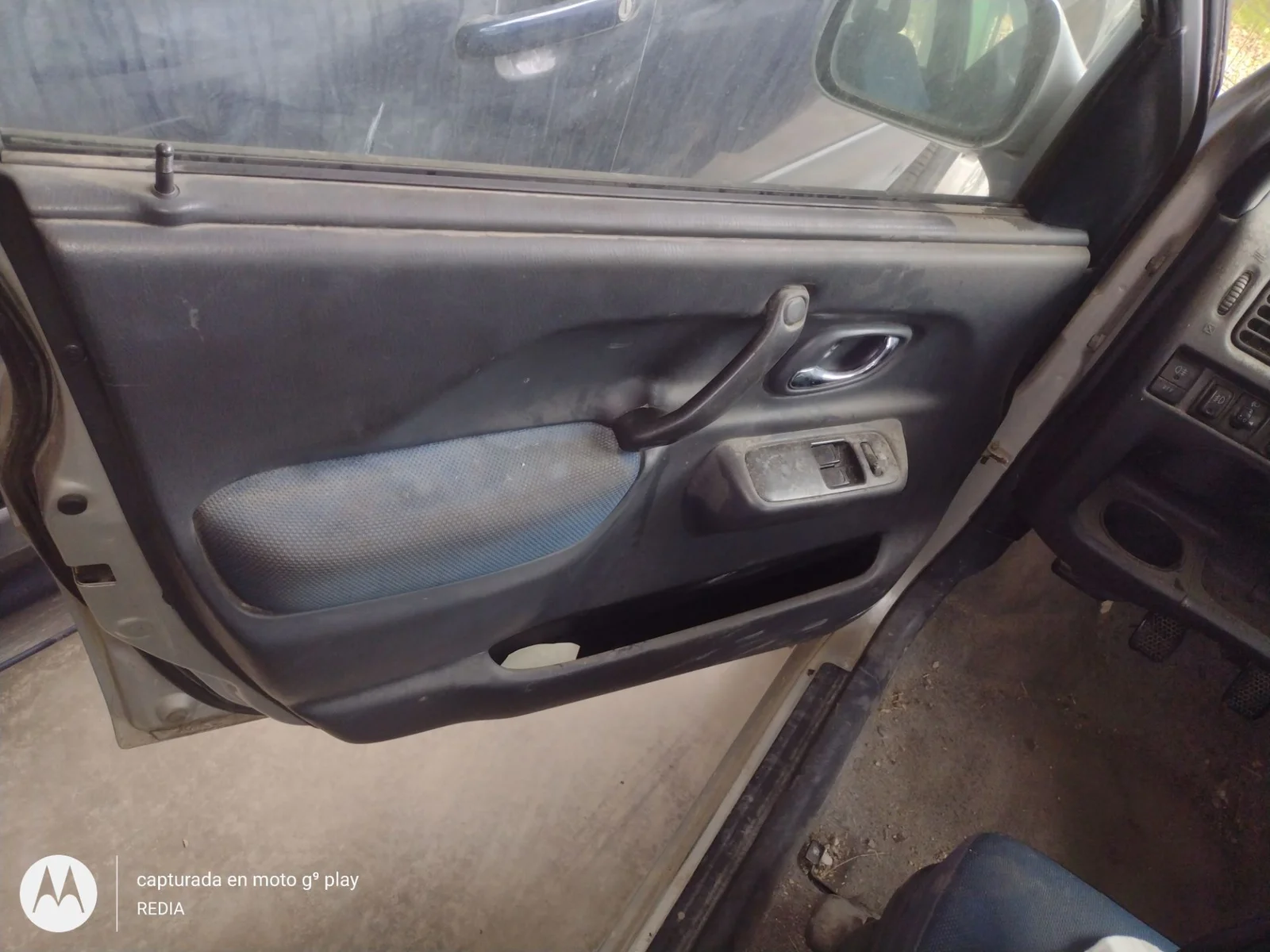 Foto de GUARNECIDO PUERTA DELANTERA IZQUIERDA SUZUKI IGNIS (RG/FH) 1.3 CAT (83 CV / 61 KW)