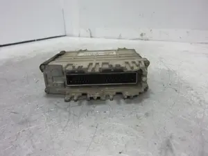 Foto de CENTRALITA MOTOR UCE VOLKSWAGEN POLO III (6N1) 1.4 (60 CV / 44 KW) referencia 030906027AA foto 2