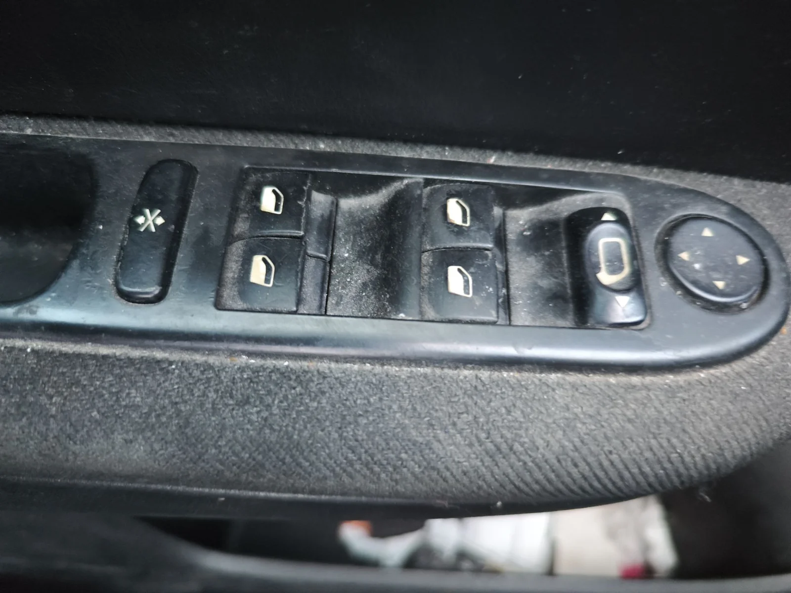 Foto de MANDO RETROVISOR PEUGEOT 307 (S1)(04.2001) 1.6 16V CAT (109 CV / 80 KW)