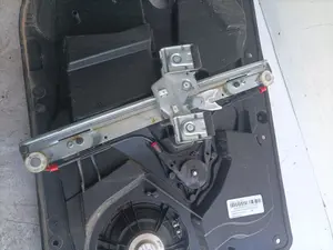 Foto de ELEVALUNAS DELANTERO DERECHO FORD FIESTA (CB1) referencia 8A61A045H16 foto 3
