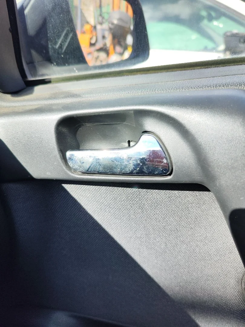 Foto de MANETA INTERIOR DELANTERA DERECHA OPEL ASTRA G BERLINA 1.7 16V DTI CAT (Y 17 DT / LR6) (75 CV / 55 KW) referencia 9100130