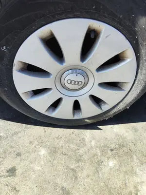 Foto de LLANTA AUDI A6 AVANT (4F5) 2.0 16V TFSI (170 CV / 125 KW) referencia 4F0601025N FKZ foto 5