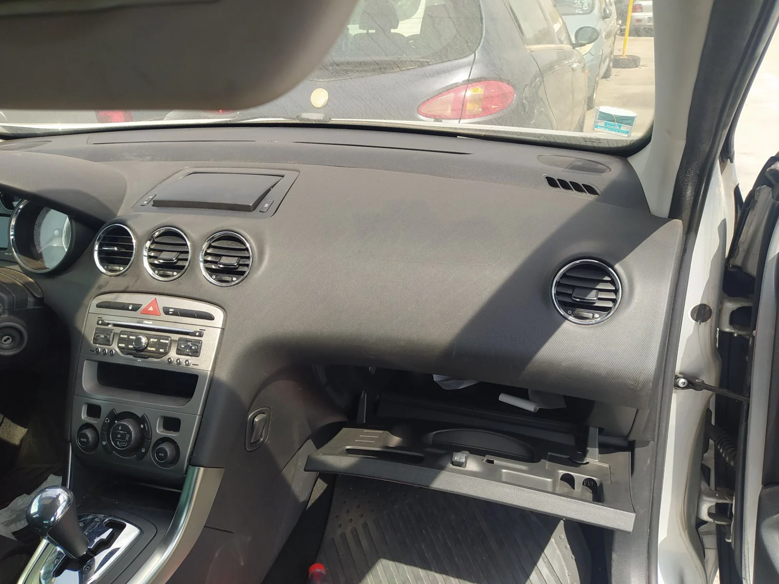 Foto de AIRBAG DELANTERO DERECHO PEUGEOT 308 SW 2.0 16V HDi FAP CAT (RHR / DW10BTED4) (136 CV / 100 KW) referencia 8216RQ