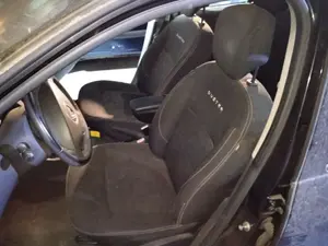 Foto de ASIENTO DELANTERO IZQUIERDO DACIA DUSTER I 1.2 16V TCE CAT (125 CV / 92 KW) foto 2