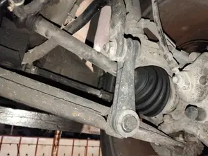 Foto de BIELETA ESTABILIZADORA DELANTERA IZQUIERDA VOLKSWAGEN GOLF IV BERLINA (1J1)(10.1997)