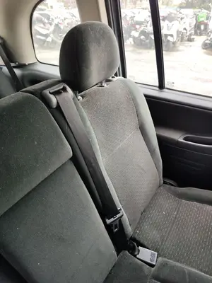 Foto de ASIENTO TRASERO MEDIO OPEL ZAFIRA A 2.0 DTI (101 CV / 74 KW) foto 2
