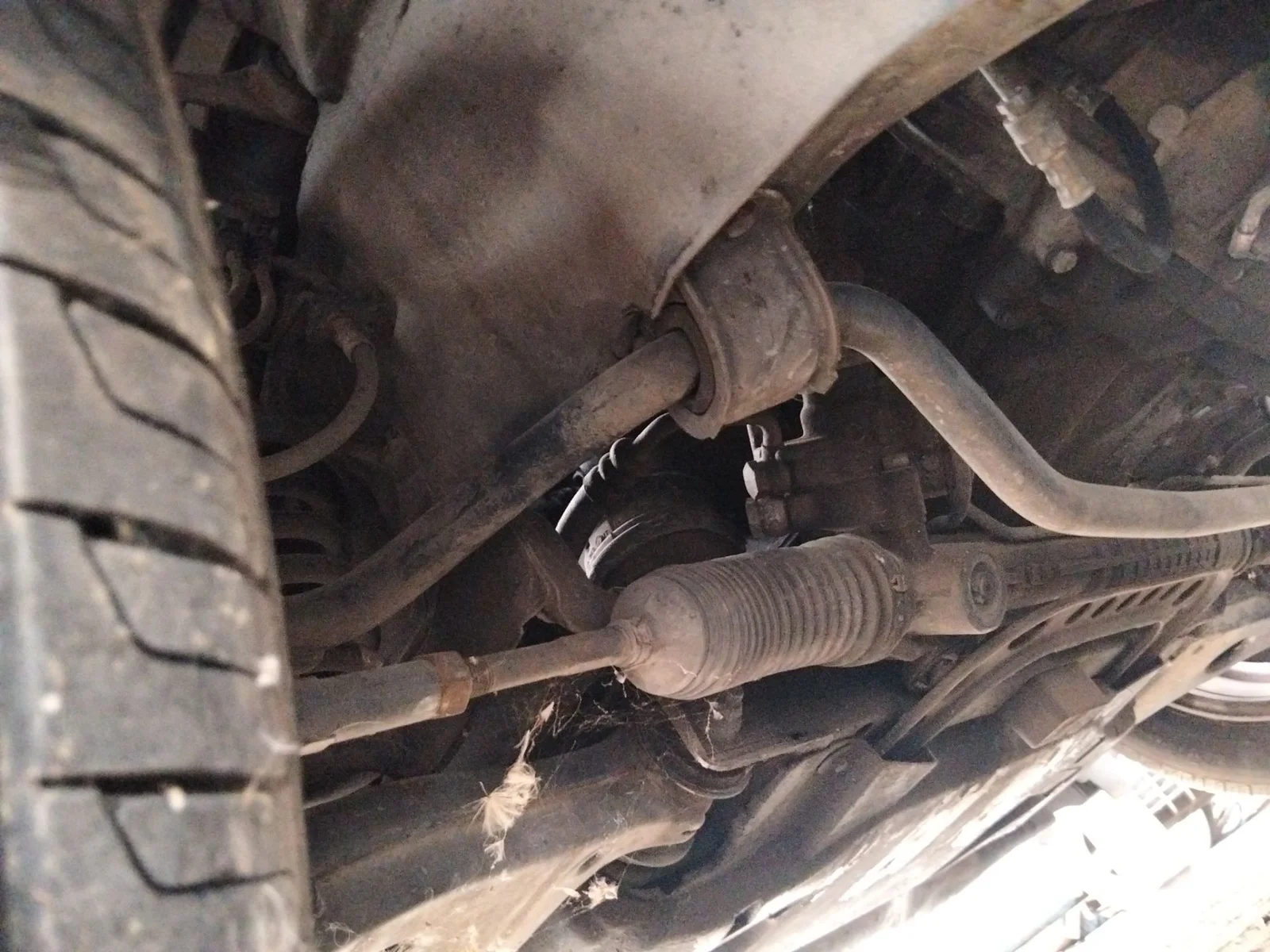 Foto de BRAZO SUSPENSION DELANTERO IZQUIERDO MERCEDES-BENZ CLASE E (BM 210) BERLINA 3.0 Diesel CAT (136 CV / 100 KW) referencia A2103308707