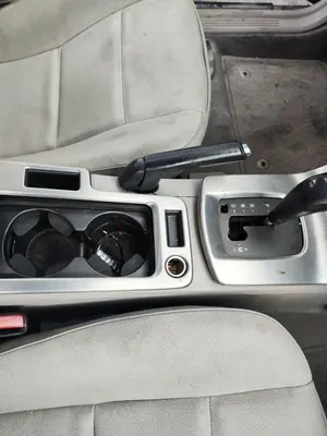 Foto de PALANCA FRENO VOLVO V50 FAMILIAR 2.0 Diesel CAT (136 CV / 100 KW) referencia 32265484