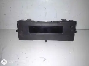 Foto de PANTALLA MULTIFUNCION RENAULT CLIO III referencia 8200755144