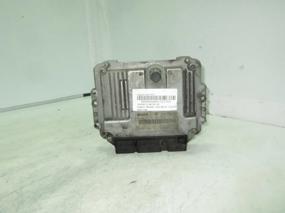 Foto de CENTRALITA MOTOR UCE RENAULT MEGANE II BERLINA 3P referencia 0281011549
