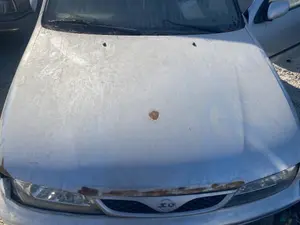 Foto de CAPO NISSAN ALMERA (N15) 2.0 Diesel (75 CV / 55 KW)