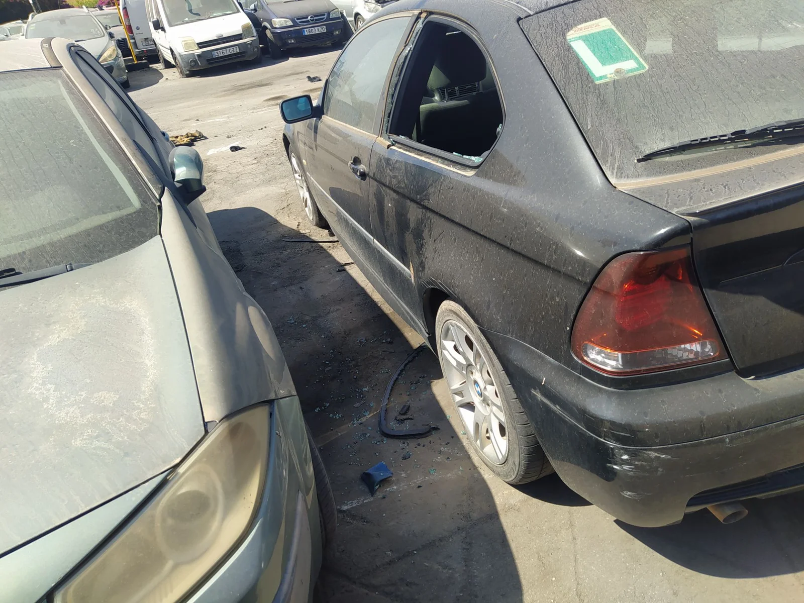 Foto de MANETA EXTERIOR DELANTERA IZQUIERDA BMW SERIE 3 COMPACTO (E46) 1.8 16V (116 CV / 85 KW) referencia 51217002271
