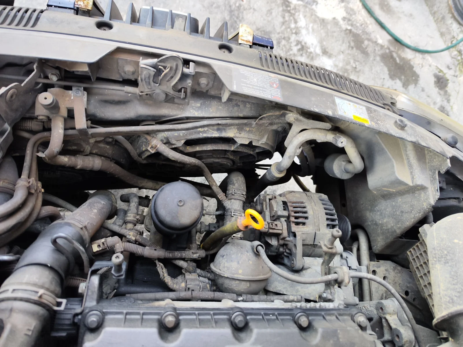 Foto de RADIADOR AGUA SEAT ALHAMBRA (7V9) 1.9 TDI (116 CV / 85 KW)