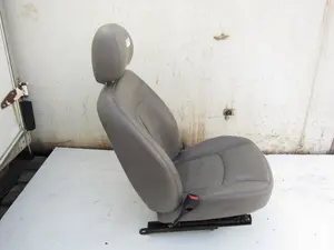 Foto de JUEGO ASIENTOS COMPLETO CHRYSLER SEBRING JR 41 BERLINA 2.7 CAT (203 CV / 149 KW) foto 15