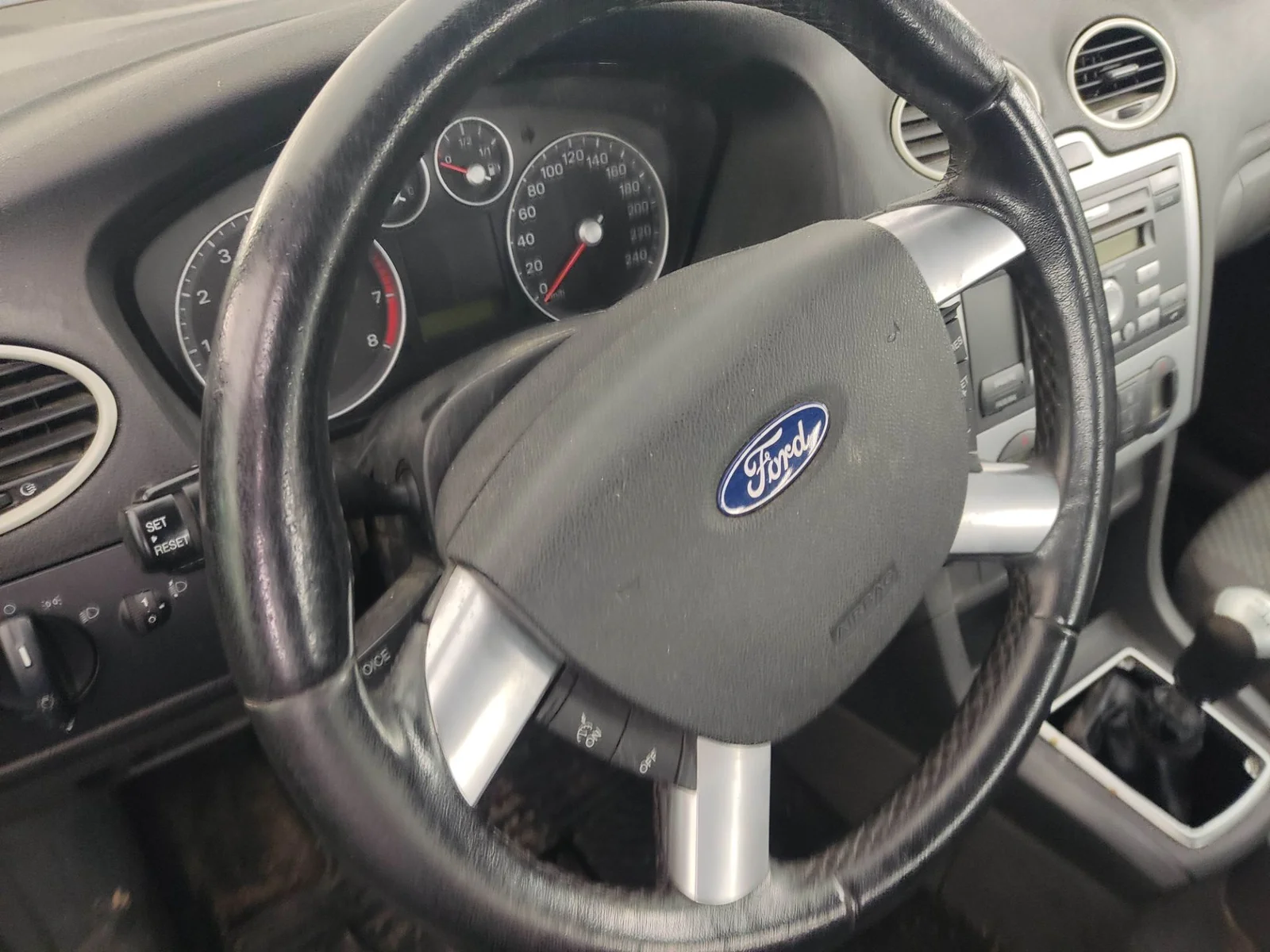 Foto de AIRBAG DELANTERO IZQUIERDO FORD FOCUS BERLINA (CAP) 1.8 Flexifuel CAT (125 CV / 92 KW)
