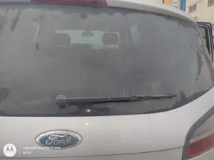 Foto de BRAZO LIMPIA TRASERO FORD S-MAX (CA1) 2.0 TDCi CAT (140 CV / 103 KW)