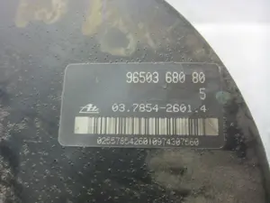 Foto de SERVOFRENO PEUGEOT 206 1.4 HDi (68 CV / 50 KW) referencia 9650368080 foto 2