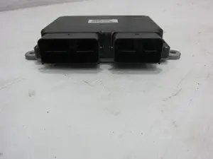 Foto de CENTRALITA MOTOR UCE MITSUBISHI ASX (GA0W) 1.6 CAT (117 CV / 86 KW) referencia 1860D305 foto 2