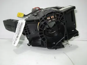 Foto de MANDO MULTIFUNCION RENAULT ESPACE IV (JK0) 2.2 dCi Turbodiesel (150 CV / 110 KW) referencia 8200260781 foto 4