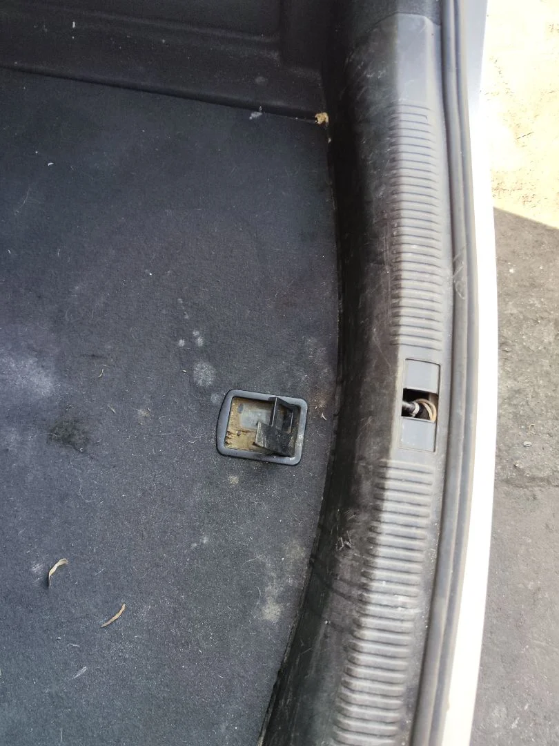 Foto de PANEL TRASERO AUDI A6 BERLINA (4F2) 2.0 TDI (140 CV / 103 KW)