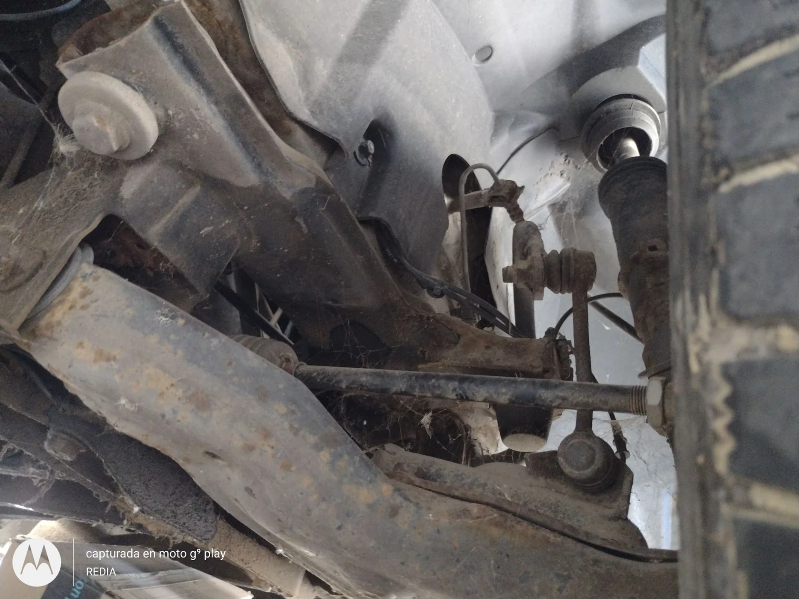 Foto de BRAZO SUSPENSION DELANTERO IZQUIERDO VOLKSWAGEN CRAFTER FURGÓN (2E) 2.5 TDI DPF (109 CV / 80 KW)