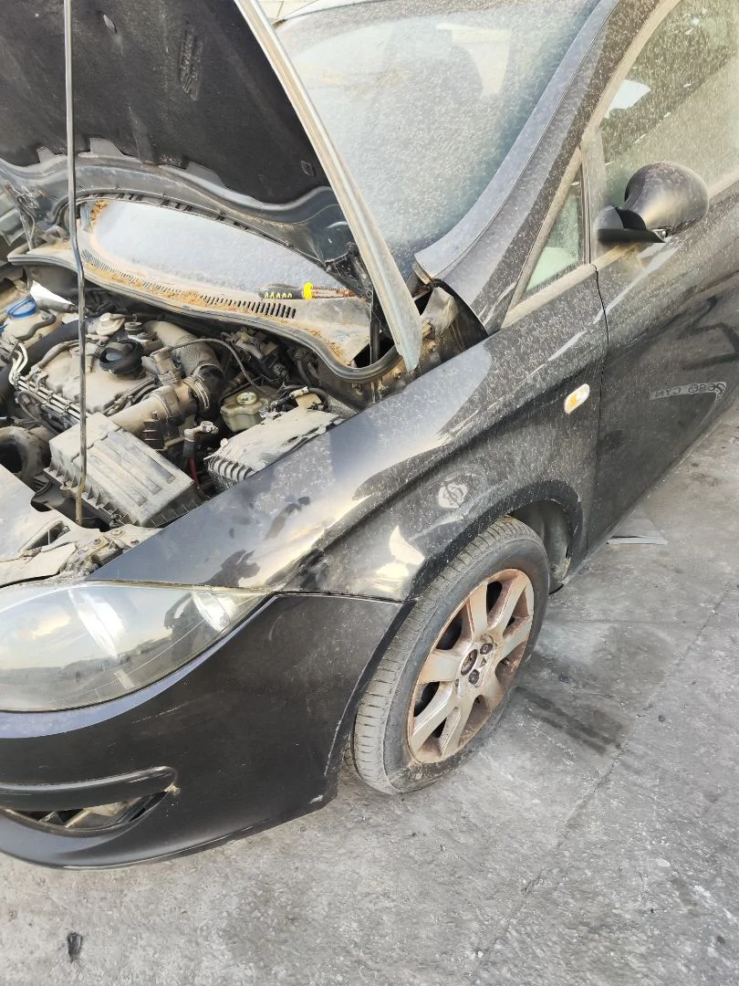 Foto de ALETA DELANTERA IZQUIERDA SEAT TOLEDO (5P2) 2.0 TDI (140 CV / 103 KW) referencia 5P0821021A