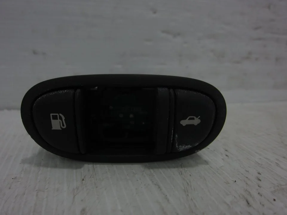 Foto de INTERRUPTOR JAGUAR S-TYPE (03.1999) 3.0 V6 24V CAT (238 CV / 175 KW) referencia 9B242AD