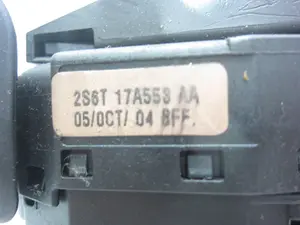 Foto de MANDO MULTIFUNCION FORD FIESTA (CBK) 1.4 16V CAT (80 CV / 59 KW) referencia 2S6T14A664AB foto 7