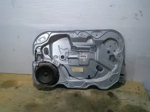 Foto de ELEVALUNAS DELANTERO DERECHO FORD FOCUS BERLINA (CAP) 1.6 TDCi CAT (109 CV / 80 KW) referencia 4M51A045H16