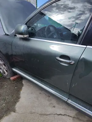 Foto de PUERTA DELANTERA IZQUIERDA VOLKSWAGEN TOUAREG (7LA) 2.5 TDI (174 CV / 128 KW) foto 2